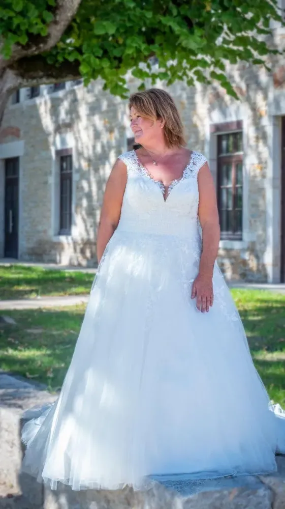 les mariées de julie robe de mariée blanchwebp